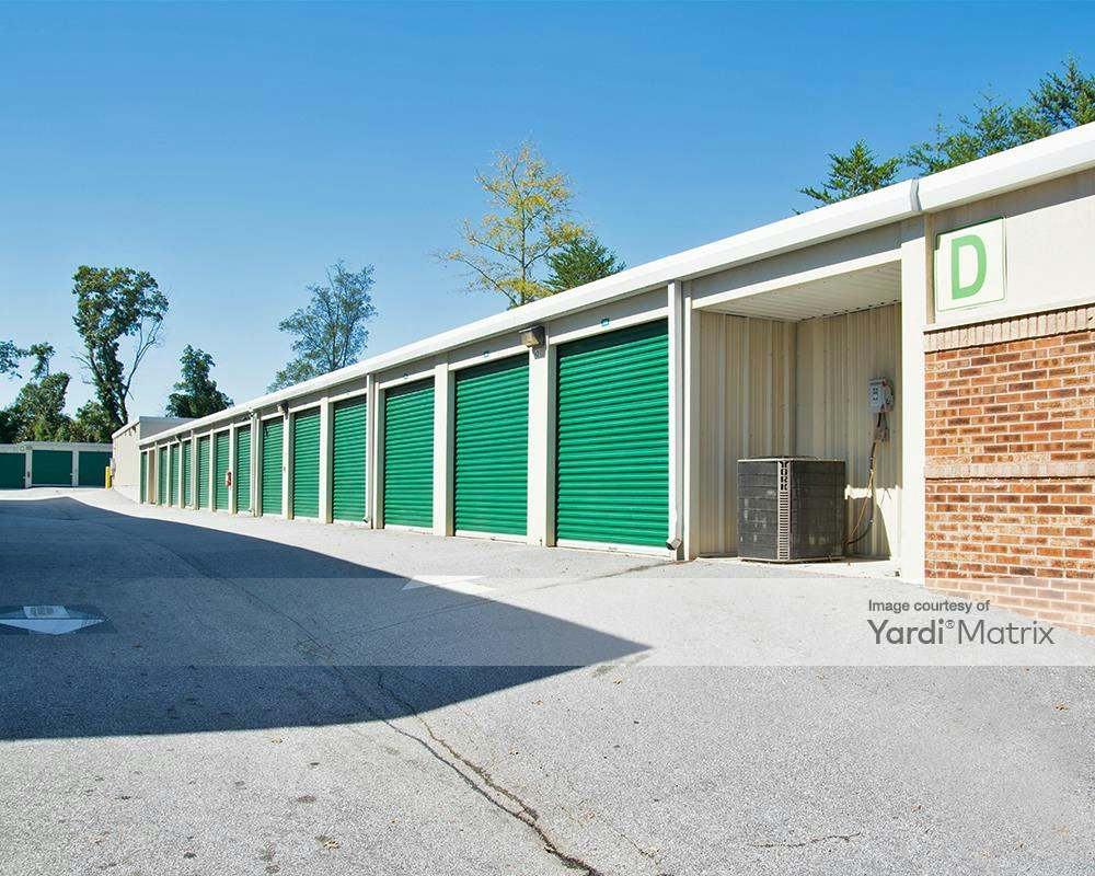 Neighborhood Self Storage 7105 Old National Hwy, Riverdale RENTCafé